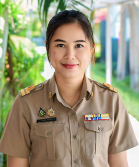 นางสาววรินทร ย้อยดา