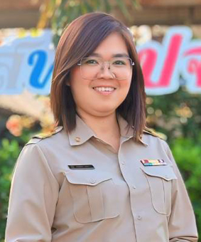นางกมลพร กุลชา