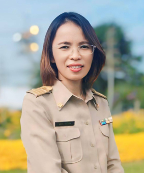 นางสาวณธิชา กองวิเศษ