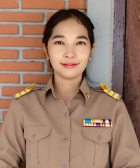 นางสาวฐิติรัตน์ รัตนเพลิงประกาย